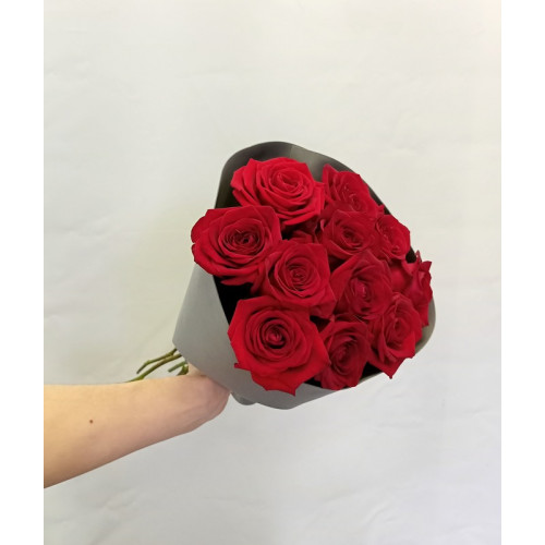 Букет красных роз Рэд