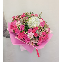 Bouquet with hydrangea Delicate fleur