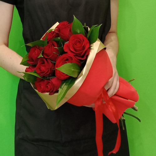 Bouquet of 11 red roses