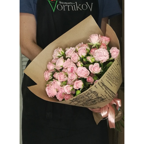 Bouquet of Bushy pink roses